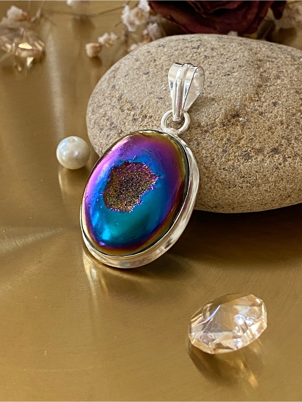 Titanium Druzy Pendant - Picture 3 of 10